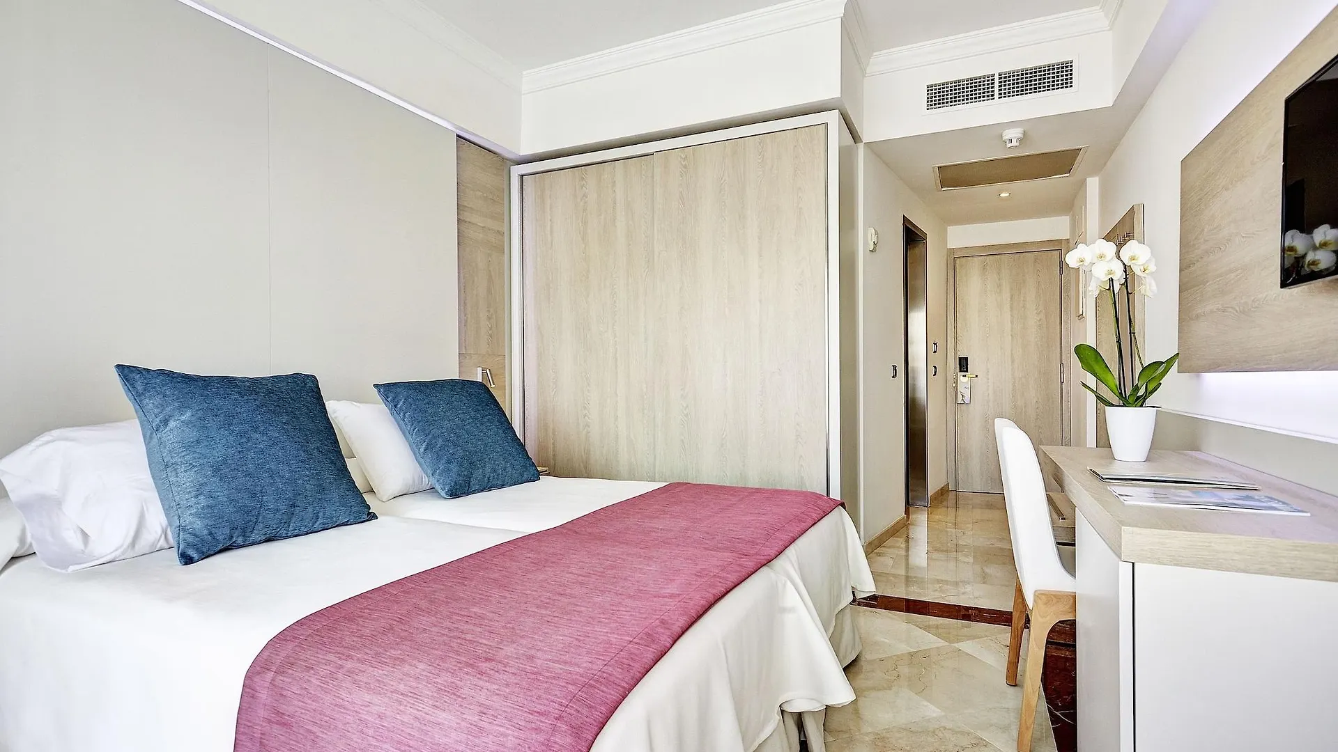 Grupotel Acapulco Playa - Adults Only Playa de Palma  4*, Playa de Palma (Mallorca)